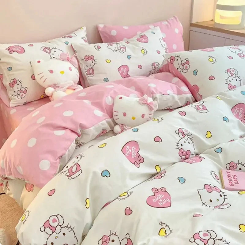 Hello Kitty Duvet Cover & Pillowcase Set
