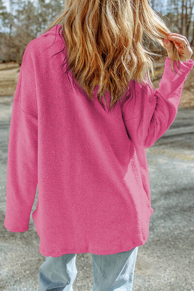 Chaqueta con hombros caídos y botones con bolsillo