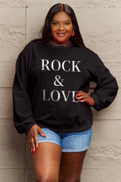 Sudadera con cuello redondo ROCK & LOVE de tamaño completo de Simply Love