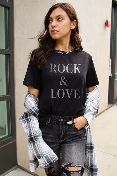 Camiseta de manga corta ROCK & LOVE de tamaño completo de Simply Love