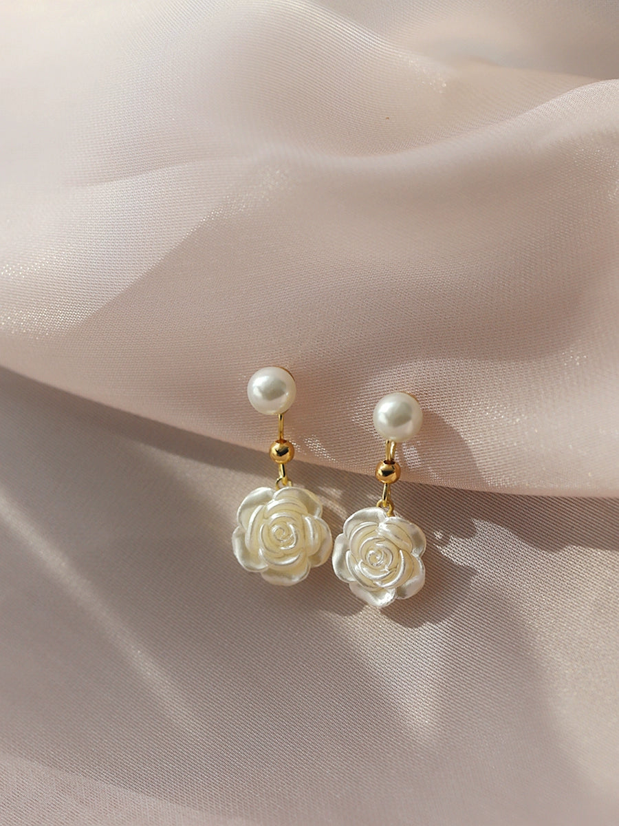Camellia Pearl Earrings