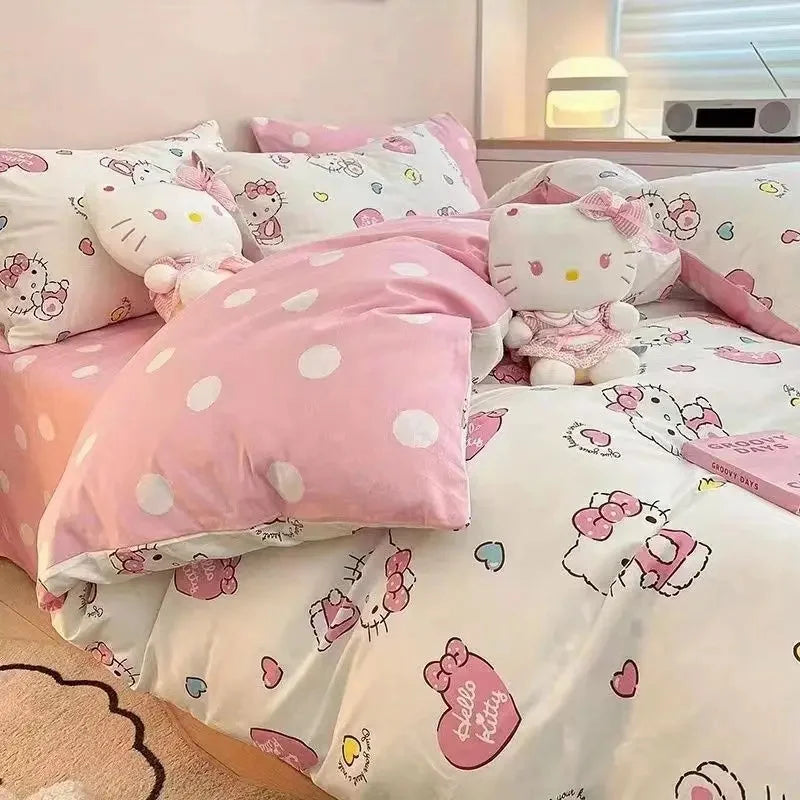 Hello Kitty Duvet Cover & Pillowcase Set