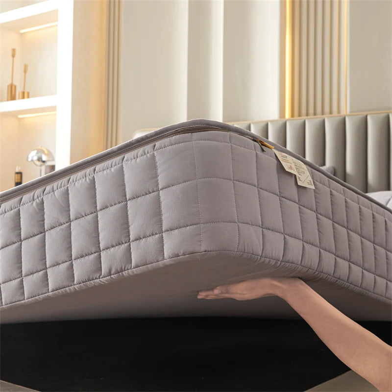 Mattress Protector Cover w/ Zipper