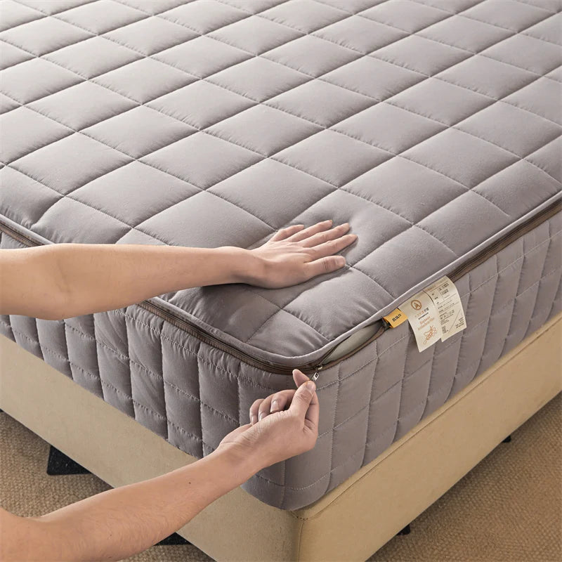 Mattress Protector Cover w/ Zipper