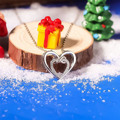 Collar de plata de ley 925 con incrustaciones de circonitas en forma de corazón