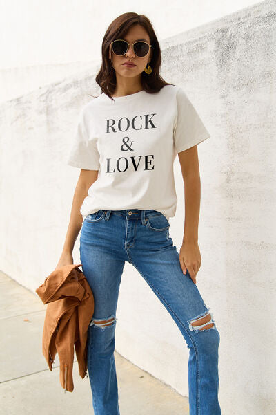 Camiseta de manga corta ROCK &amp; LOVE de tamaño completo de Simply Love