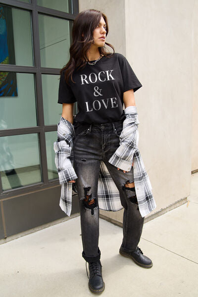 Camiseta de manga corta ROCK &amp; LOVE de tamaño completo de Simply Love